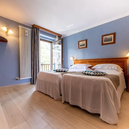 Hotel Du Glacier 3*